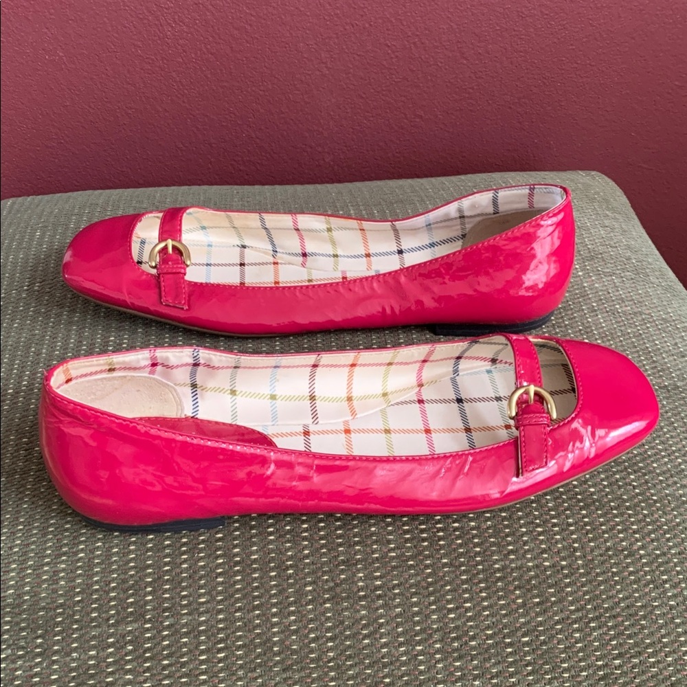 Coach Ellyce Patent Leather Ballet Flats in Vibrant Pink with Gold Accent - Picture 10 of 13